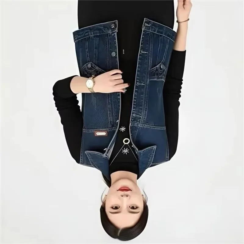 Female Cardigan Denim Vest Korean Ladies Large Size 5xl Cowboy Sleeveless Short Coat Summer Women Fashion Waistcoat Tops
Female Cardigan Denim Vest Korean Ladies Large Size 5xl Cowboy Sleeveless Short Coat Summer Women Fashion Waistcoat Tops