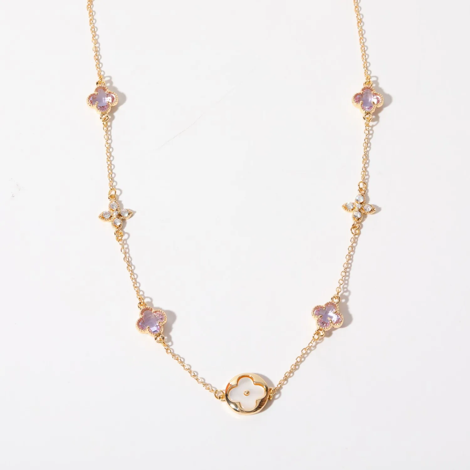 Four-leaf clover Necklace Snowflake Zircon Necklace Pendant Antique Full Diamond Copper Plated Real
Four-leaf clover Necklace Snowflake Zircon Necklace Pendant Antique Full Diamond Copper Plated Real