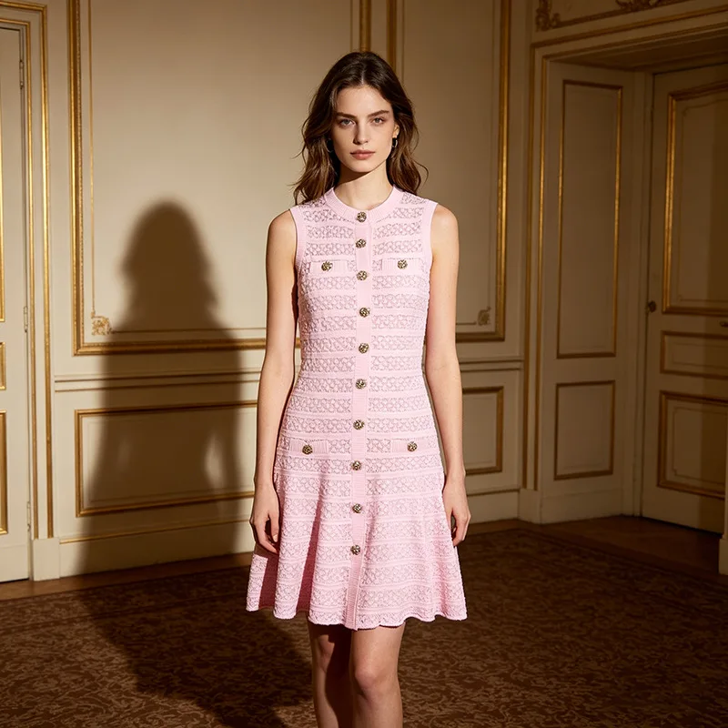 High Quality Pink Knit Pattern Dresses Spring Women Sleeveless Single-breasted Dress High Waist Waist O Neck A-line Mini Dress
High Quality Pink Knit Pattern Dresses Spring Women Sleeveless Single-breasted Dress High Waist Waist O Neck A-line Mini Dress