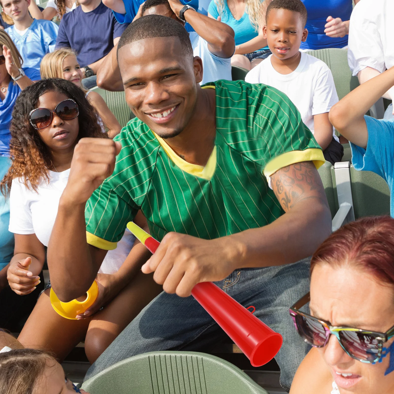 5pcs Plastic Trumpet Lightweight Noise Maker For Sporting Events Party Horn Game Cheering Props Stadium Fan Accessories Mixed 
5pcs Plastic Trumpet Lightweight Noise Maker For Sporting Events Party Horn Game Cheering Props Stadium Fan Accessories Mixed