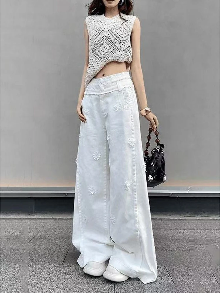 American style daisy embroidered white denim wide leg pants women's spring summer new high waist straight leg casual pants 
American style daisy embroidered white denim wide leg pants women's spring summer new high waist straight leg casual pants
