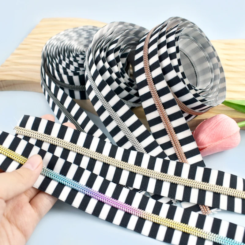 1-5M Meetee Stripe Nylon Zippers By Meters 5# Plastic Closures Zipper Roll Garment Continuous Zips Repair Kit Sewing Zip Replace
1-5M Meetee Stripe Nylon Zippers By Meters 5# Plastic Closures Zipper Roll Garment Continuous Zips Repair Kit Sewing Zip Replace