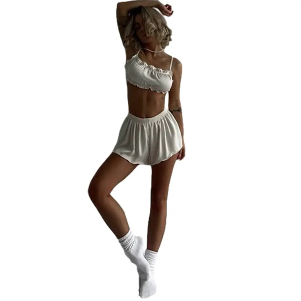 Весенне-летние женские шорты с высокой талией на шнуровке, милый сексуальный однотонный костюм в европейском и американском стиле
Весенне-летние женские шорты с высокой талией на шнуровке, милый сексуальный однотонный костюм в европейском и американском стиле