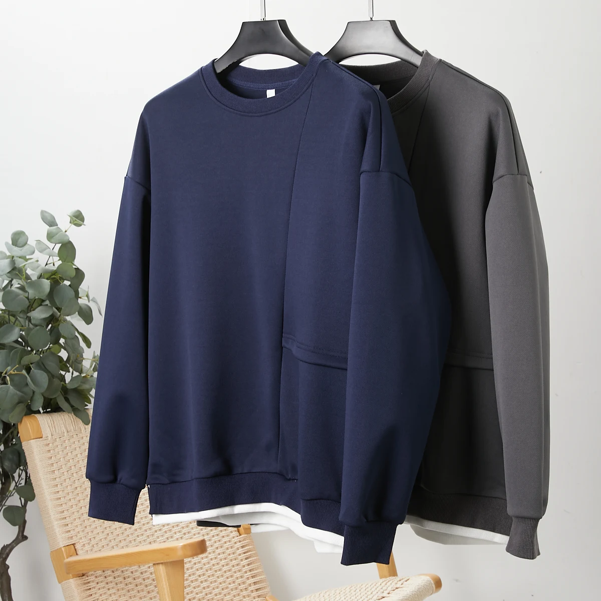 Мужская модная повседневная вязаная толстовка с круглым вырезом и длинным рукавом, прямого кроя, весенняя новинка, цветная, модель 399
Мужская модная повседневная вязаная толстовка с круглым вырезом и длинным рукавом, прямого кроя, весенняя новинка, цветная, модель 399