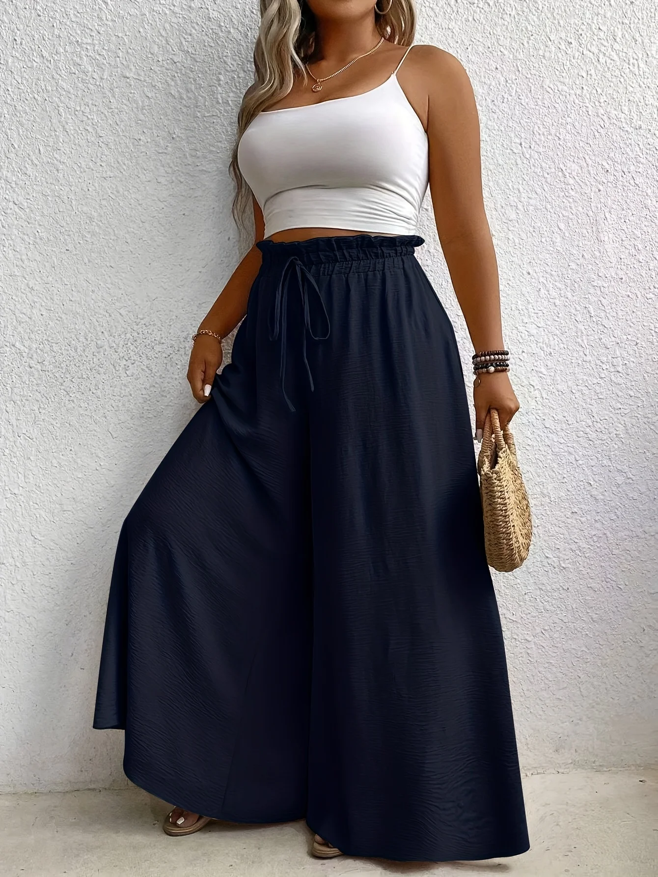 Large Size Women's Elegant Commuter Style Loose Drapey Wide Leg Pants Casual Trousers Trendy European and American Style
Large Size Women's Elegant Commuter Style Loose Drapey Wide Leg Pants Casual Trousers Trendy European and American Style