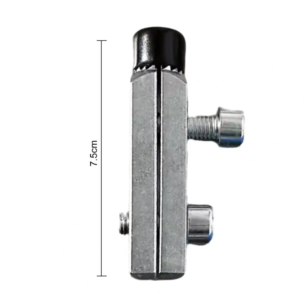 Damaged Screw Removal Kit Professional Screw Extractor Set for Easy Broken Screw Removal Multifunctional Handle Bolt Extractor
Damaged Screw Removal Kit Professional Screw Extractor Set for Easy Broken Screw Removal Multifunctional Handle Bolt Extractor