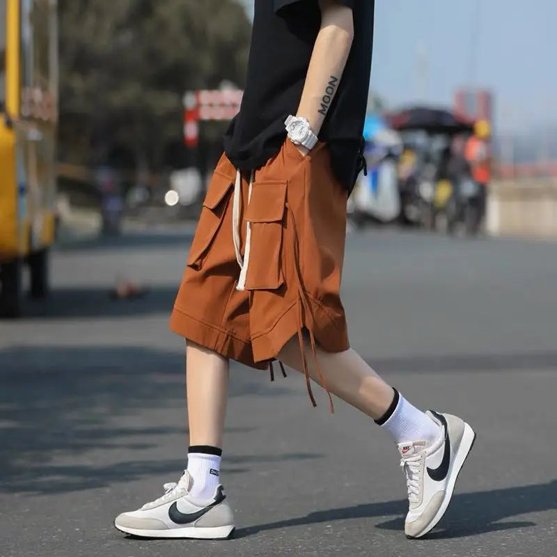 Men's Japanese Style Cargo Shorts Summer Lightweight Loose Wide Leg Above Knee Pants Streetwear Casual High Street Bottoms
Men's Japanese Style Cargo Shorts Summer Lightweight Loose Wide Leg Above Knee Pants Streetwear Casual High Street Bottoms