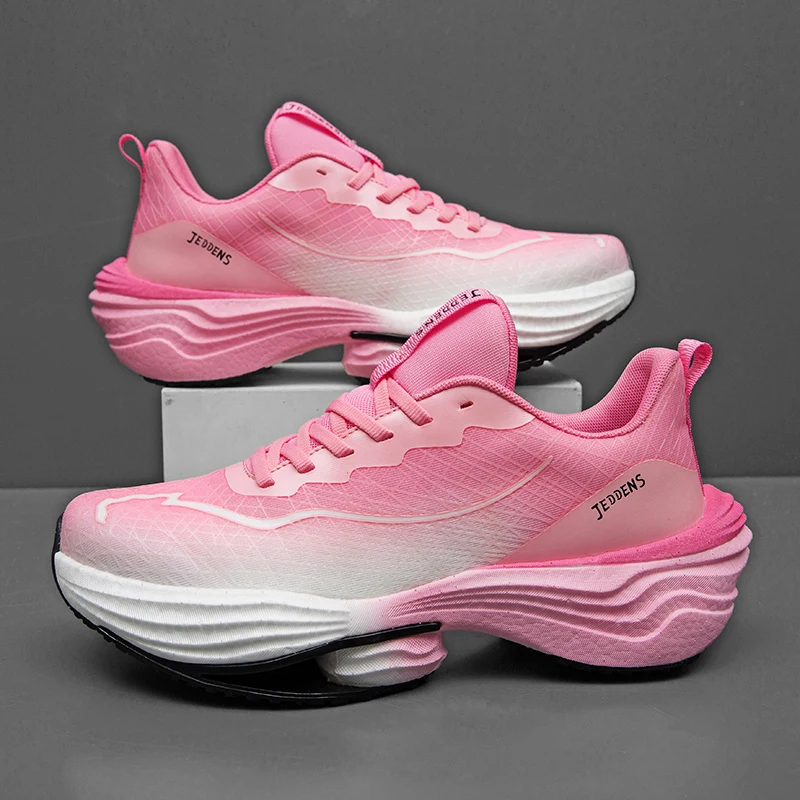 Осенняя новая высококачественная мужская спортивная обувь, легкие дышащие кроссовки с отскоком, гибкая уличная мягкая прогулочная обувь
Осенняя новая высококачественная мужская спортивная обувь, легкие дышащие кроссовки с отскоком, гибкая уличная мягкая прогулочная обувь