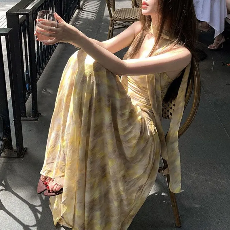 Women Yellow Blurred Watercolor Print Maxi Dress Halter Neck Tie Sash Side Ruched Slim Flowy Sleeveless Vacation Long Slip Dress
Women Yellow Blurred Watercolor Print Maxi Dress Halter Neck Tie Sash Side Ruched Slim Flowy Sleeveless Vacation Long Slip Dress