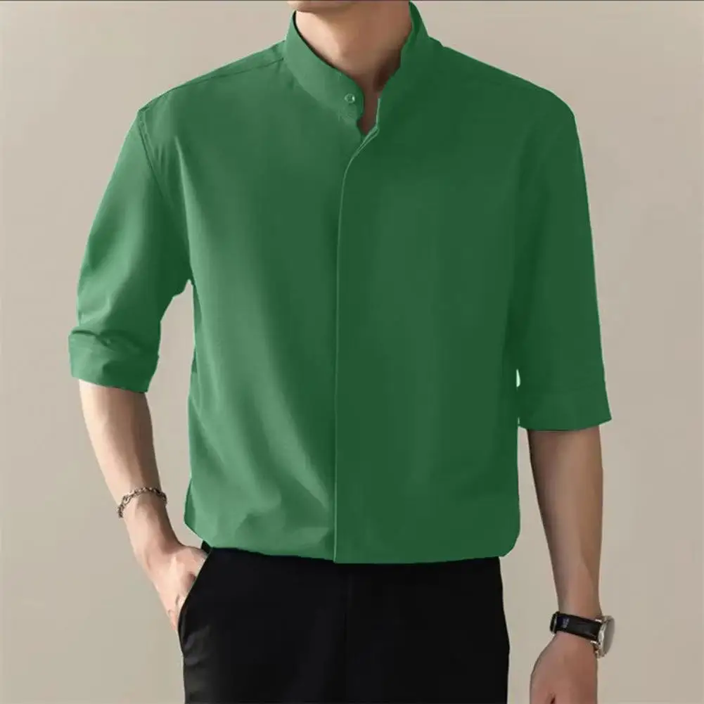Men Shirt Stand Collar Single-breasted Half Sleeves Slim Fit Business Style Soft Breathable Cardigan Fashion Men Clothing
Men Shirt Stand Collar Single-breasted Half Sleeves Slim Fit Business Style Soft Breathable Cardigan Fashion Men Clothing