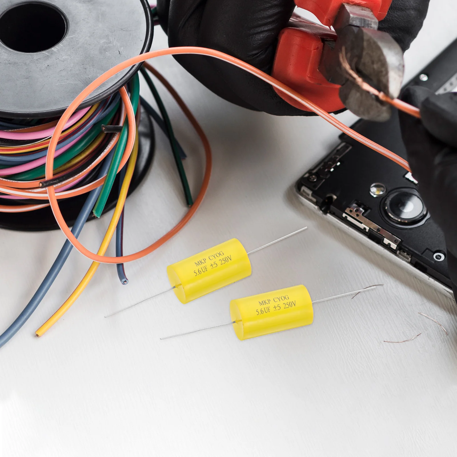 2Pcs Frequency Dividing Capacitor Nonpolar Axial Crossover Speaker Audio Signal HighFidelity Sound Quality LowLoss
2Pcs Frequency Dividing Capacitor Nonpolar Axial Crossover Speaker Audio Signal HighFidelity Sound Quality LowLoss