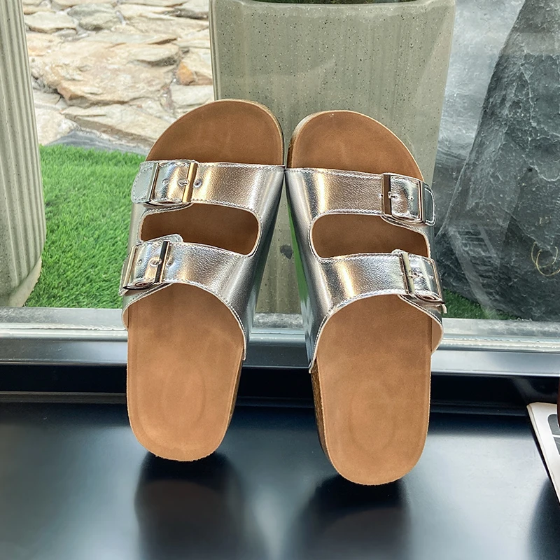 Summer Women's Fashion Slipper Waterproof Non-Slip Thick Sole Wear-Resistant Home Outdoor Slip-On Buckle Casual Slipper 7545
Summer Women's Fashion Slipper Waterproof Non-Slip Thick Sole Wear-Resistant Home Outdoor Slip-On Buckle Casual Slipper 7545