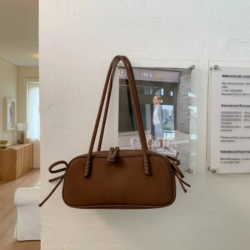 Fashionable Chic Diaper Bags For Women Vintage Leather Crossbody Bag Designer Shoulder Bag Simple Large Capacity Tote Bag
Fashionable Chic Diaper Bags For Women Vintage Leather Crossbody Bag Designer Shoulder Bag Simple Large Capacity Tote Bag