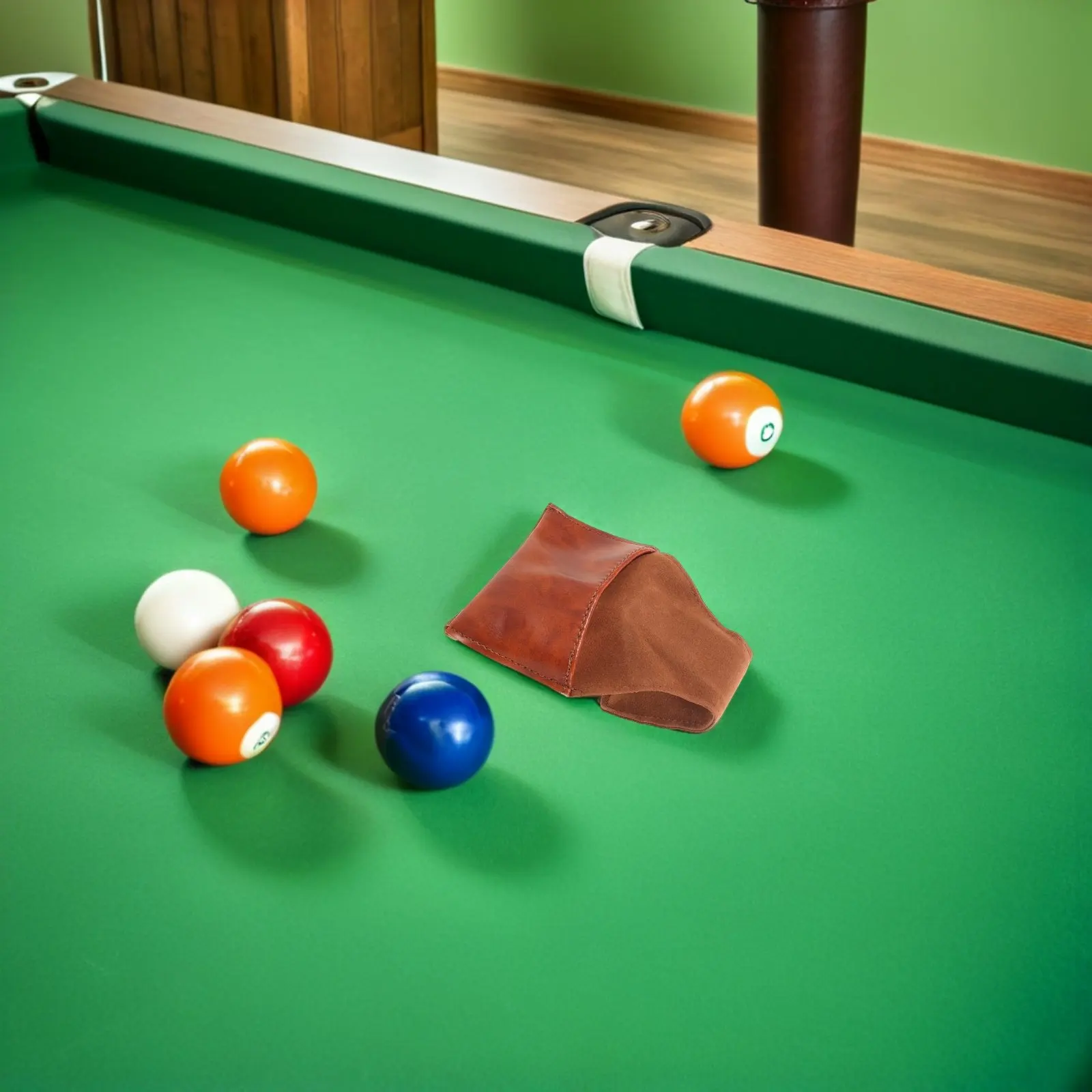 Portable Billiard Powder Bag Pool Chalk Holder Cue Protective Supply PU for Billiards
Portable Billiard Powder Bag Pool Chalk Holder Cue Protective Supply PU for Billiards