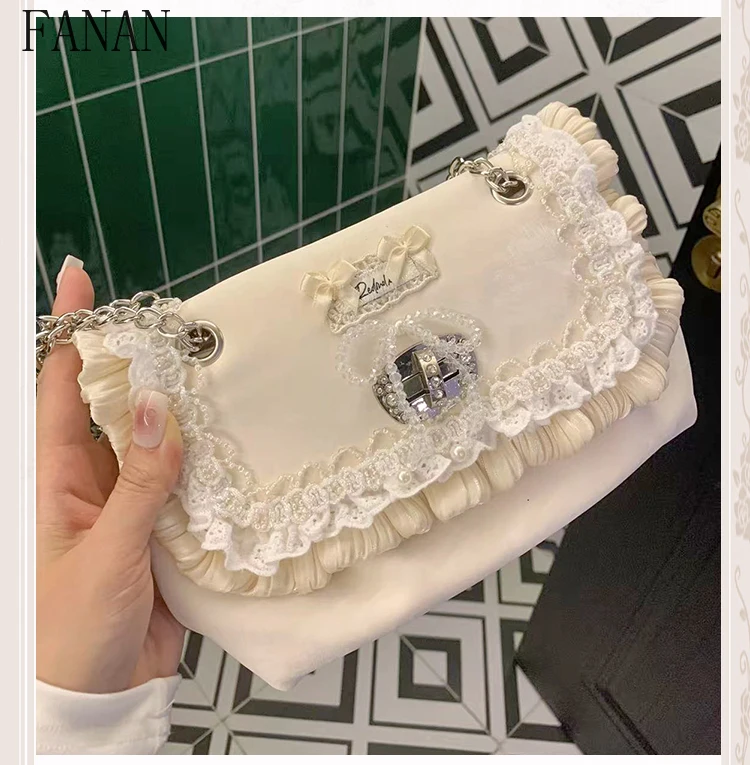 Fashion Women's Handbags Lace Ribbon Bow Elegant Lolita Bag Sweet Cute 2025 New Kawaii Crossbody Handbag Shoulder Bag
Fashion Women's Handbags Lace Ribbon Bow Elegant Lolita Bag Sweet Cute 2025 New Kawaii Crossbody Handbag Shoulder Bag