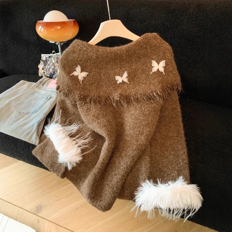 Новый осенне-зимний женский высококачественный свитер кофейного цвета с бантом на одно плечо, атмосферный свободный универсальный топ в ленивом стиле
Новый осенне-зимний женский высококачественный свитер кофейного цвета с бантом на одно плечо, атмосферный свободный универсальный топ в ленивом стиле