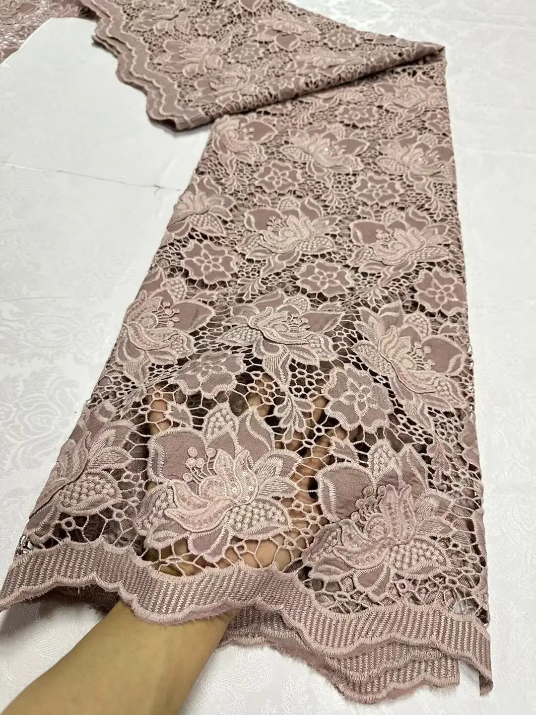 High Quality African Nigerian Lace Fabric, Embroidery Tulle Cotton, Wedding Party Dress, Guipure Sequins, Chiffon, 5Yards JL355
High Quality African Nigerian Lace Fabric, Embroidery Tulle Cotton, Wedding Party Dress, Guipure Sequins, Chiffon, 5Yards JL355