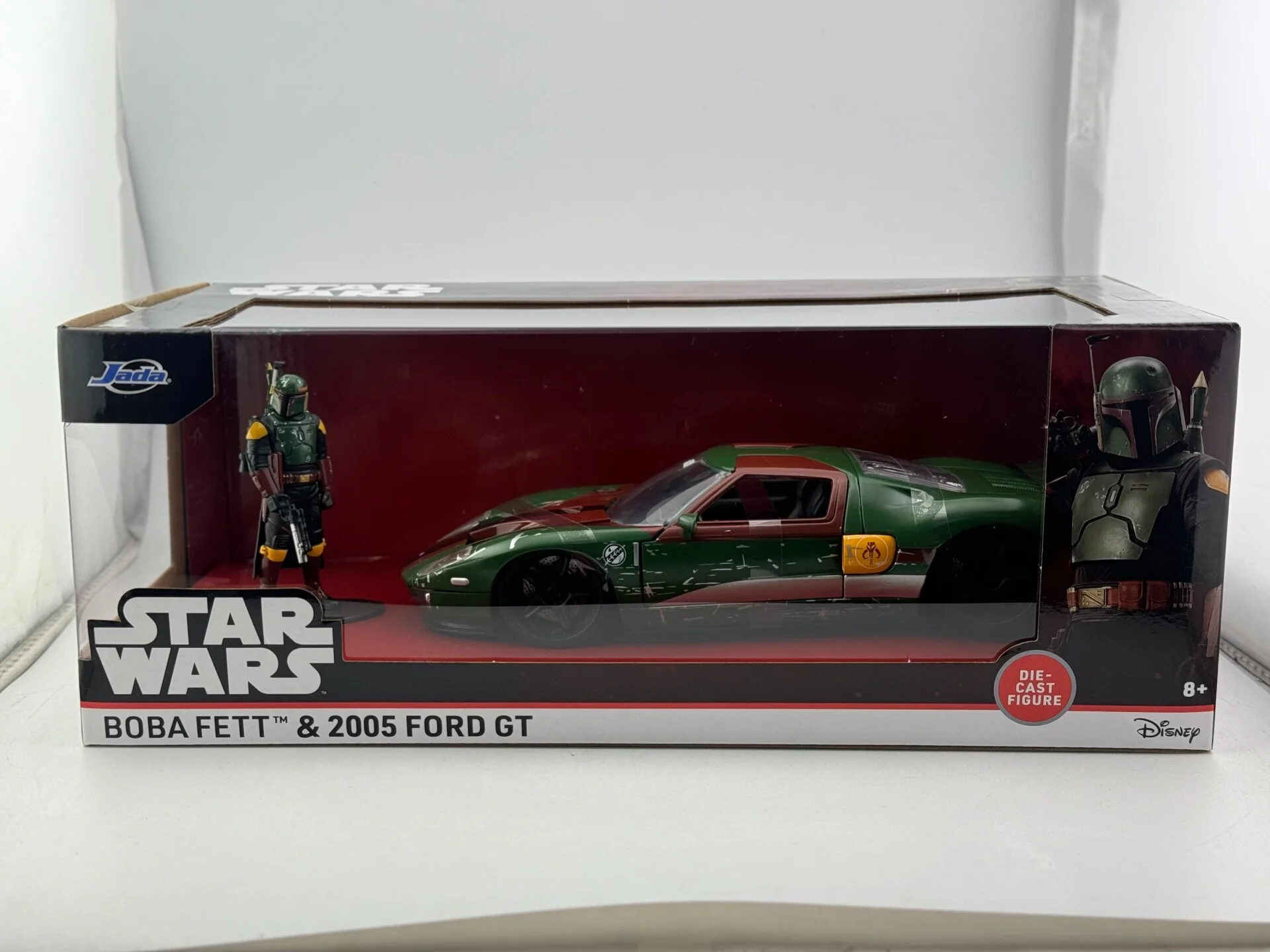 Diecast Jiada 1/24 Scale 2005 Ford GT Alloy Car Model
Diecast Jiada 1/24 Scale 2005 Ford GT Alloy Car Model