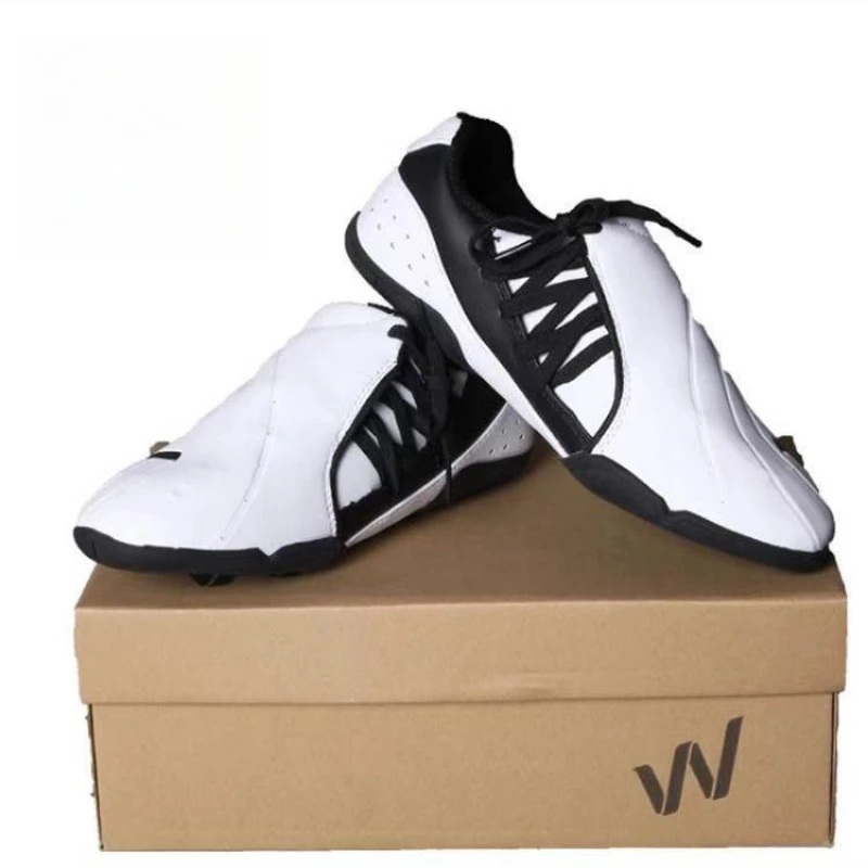 2026 Professional Martial Arts Shoes Men Women Non-Slip Tai Chi Shoes Couples KungFu Taekwondo Breathable Wushu Taichi Shoe
2026 Professional Martial Arts Shoes Men Women Non-Slip Tai Chi Shoes Couples KungFu Taekwondo Breathable Wushu Taichi Shoe