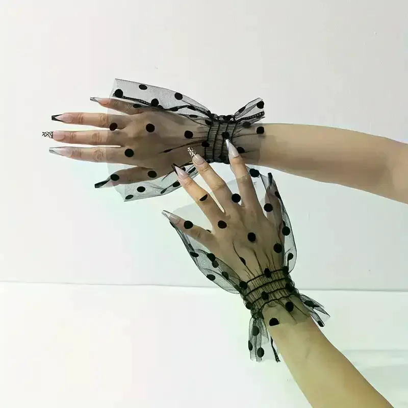 1 пара реквизита для ногтей, рукав для демонстрации, модный аксессуар, дизайн ногтей, сердце, тюль, перчатки для фото, искусственная плиссированная манжета, маникюрная фотография
1 пара реквизита для ногтей, рукав для демонстрации, модный аксессуар, дизайн ногтей, сердце, тюль, перчатки для фото, искусственная плиссированная манжета, маникюрная фотография