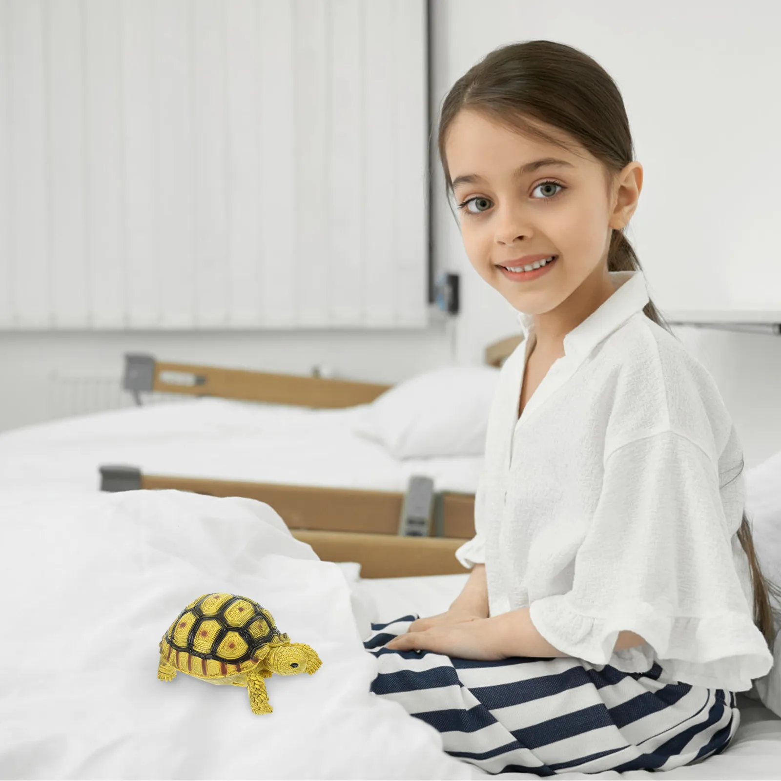 Simulation Turtle Solid Hard Plastic Realistic Lifelike Animal Recognition Educational Desktop Sculpture Artificial Figure
Simulation Turtle Solid Hard Plastic Realistic Lifelike Animal Recognition Educational Desktop Sculpture Artificial Figure