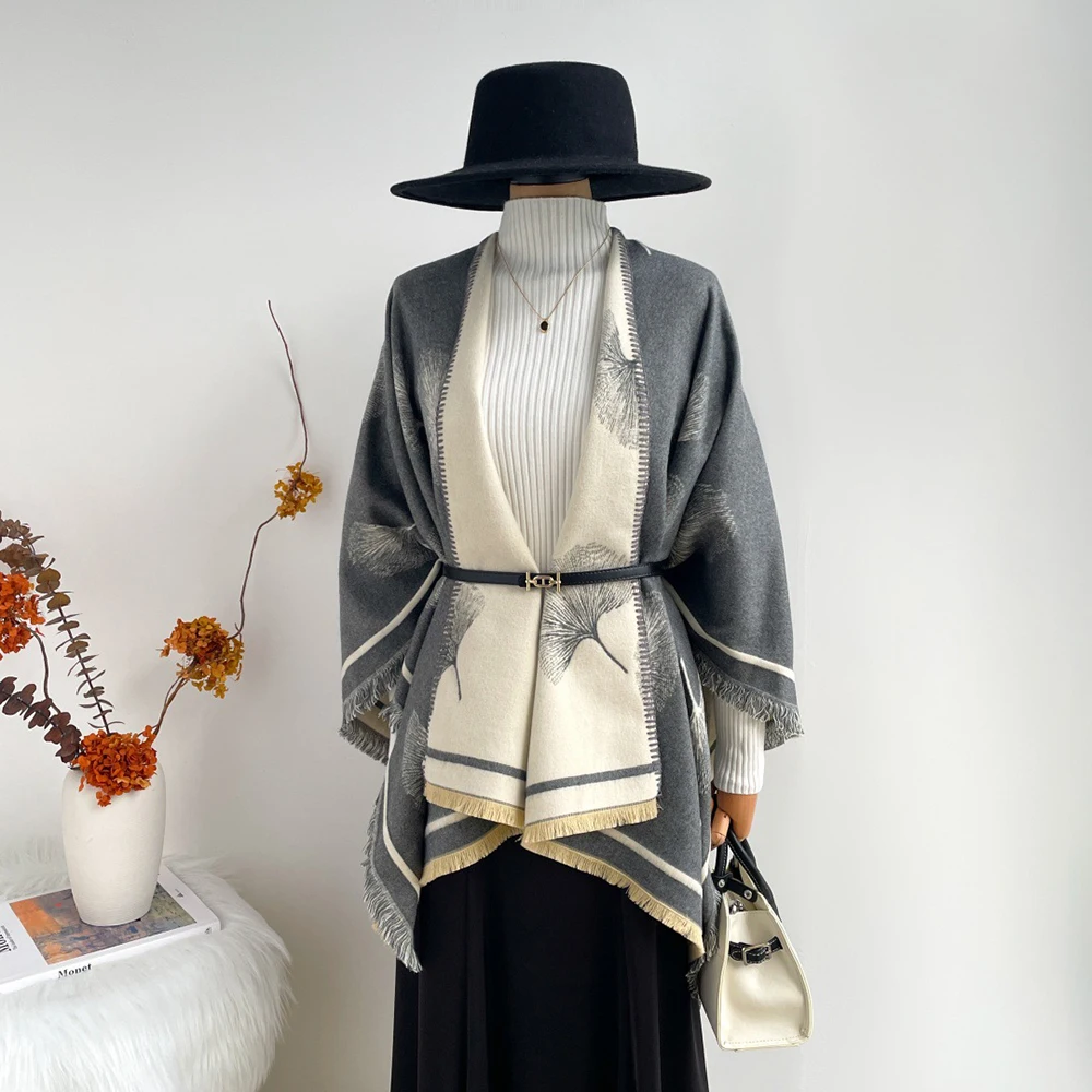 Новая геометрия, жаккардовая накидка из искусственного кашемира с листьями гинкго, модное длинное пончо, осенне-зимняя верхняя одежда, плащ, шаль унисекс
Новая геометрия, жаккардовая накидка из искусственного кашемира с листьями гинкго, модное длинное пончо, осенне-зимняя верхняя одежда, плащ, шаль унисекс