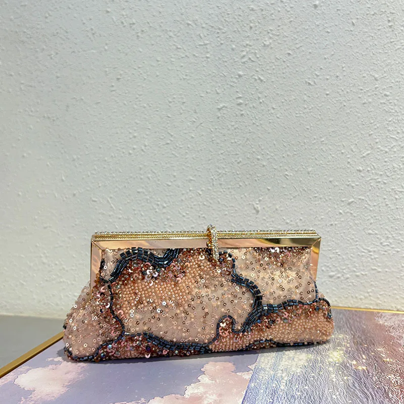 Luxury Sequins Clip Evening Bags for Women Beading Frame Handbags Ladies Clutch Fashion Cloud Dumpling Shoulder Crossbody Bag
Luxury Sequins Clip Evening Bags for Women Beading Frame Handbags Ladies Clutch Fashion Cloud Dumpling Shoulder Crossbody Bag