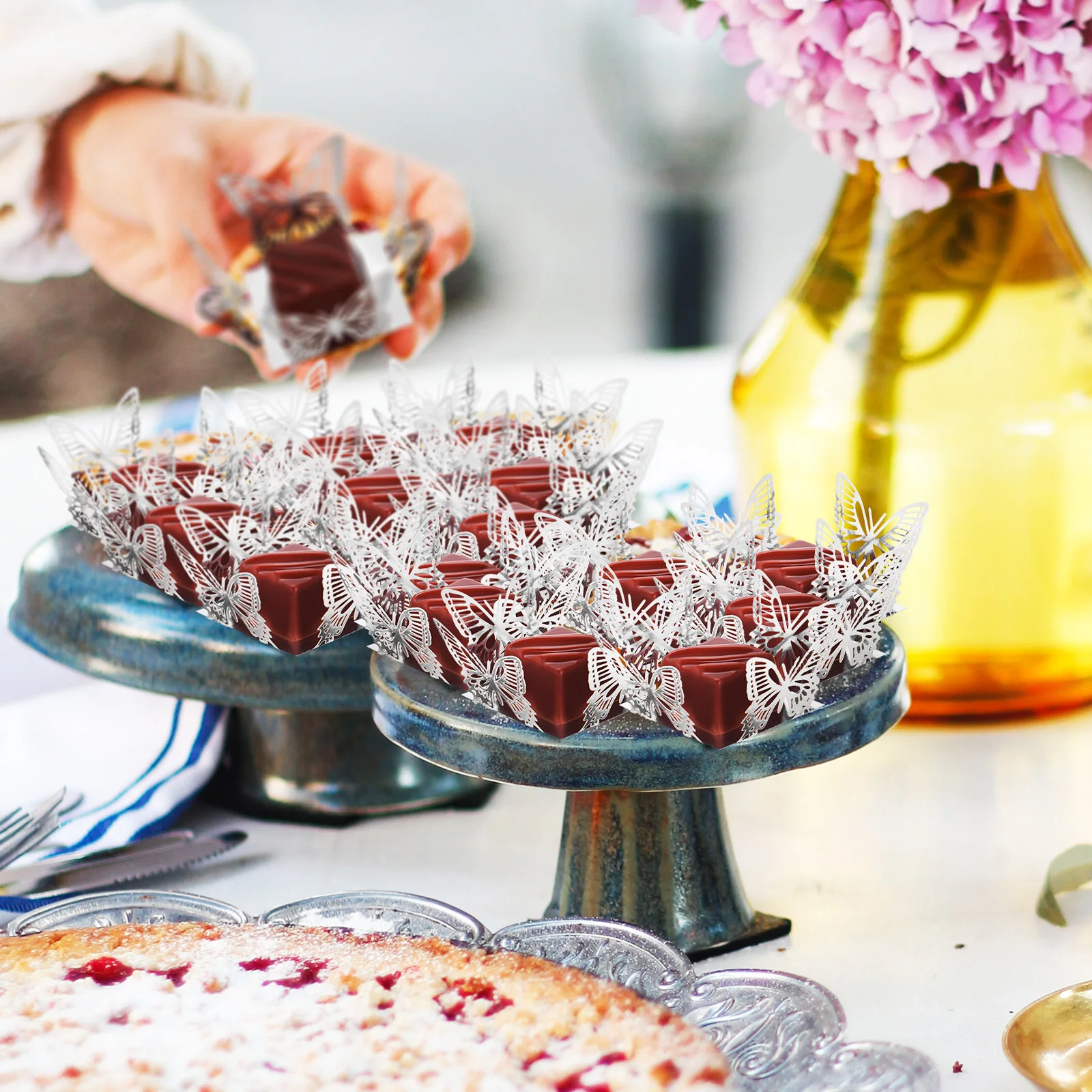 50 pcs Cupcake Liners Butterfly Shape Truffle Wrappers For Chocolate Candies Baking Cups Wedding Birthday Party Chocolate
50 pcs Cupcake Liners Butterfly Shape Truffle Wrappers For Chocolate Candies Baking Cups Wedding Birthday Party Chocolate