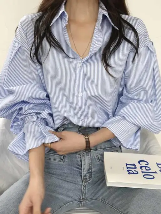 Autumn Collar Striped Printed Lantern Sleeve Single Breasted Slim Fit Shirt for Ladies, Elegant Commuting Slim Fit Shirt
Autumn Collar Striped Printed Lantern Sleeve Single Breasted Slim Fit Shirt for Ladies, Elegant Commuting Slim Fit Shirt