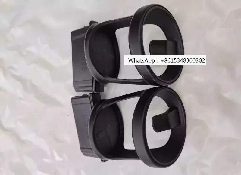 Suitable for 16-21 new Weiting/V260 rear drainage cup holder Vito cup holder base Weiting modification
Suitable for 16-21 new Weiting/V260 rear drainage cup holder Vito cup holder base Weiting modification