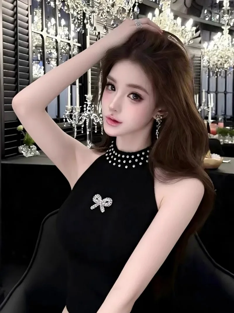 Recommended Self-Purchase Summer Knitted Diamond-Embellished Vest Women's Fashionable Slim Fit Pure Desire Spicy Top
Recommended Self-Purchase Summer Knitted Diamond-Embellished Vest Women's Fashionable Slim Fit Pure Desire Spicy Top