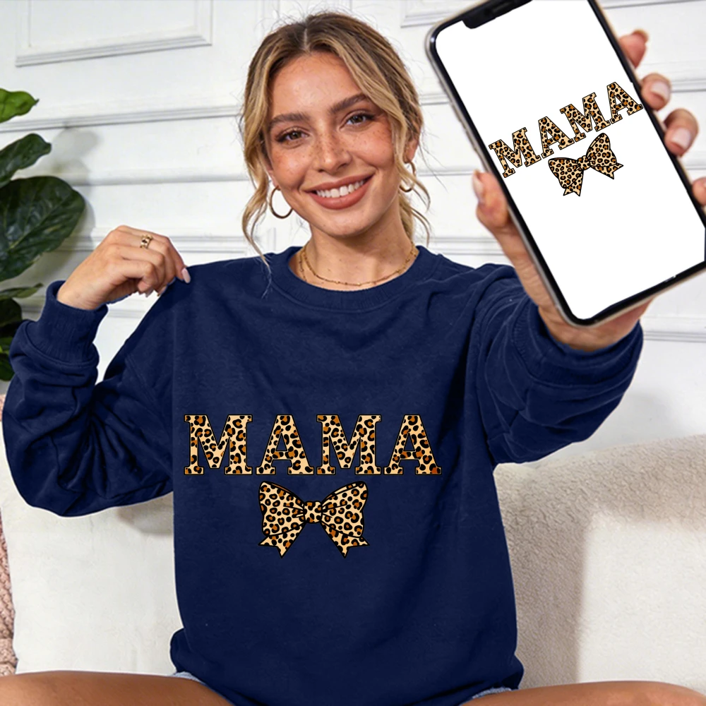 Классический свитшот с леопардовым принтом и надписью MAMA, с бантом, круглым вырезом, длинными рукавами, в стиле ретро, с эффектным шрифтом, подарок для мамы
Классический свитшот с леопардовым принтом и надписью MAMA, с бантом, круглым вырезом, длинными рукавами, в стиле ретро, с эффектным шрифтом, подарок для мамы