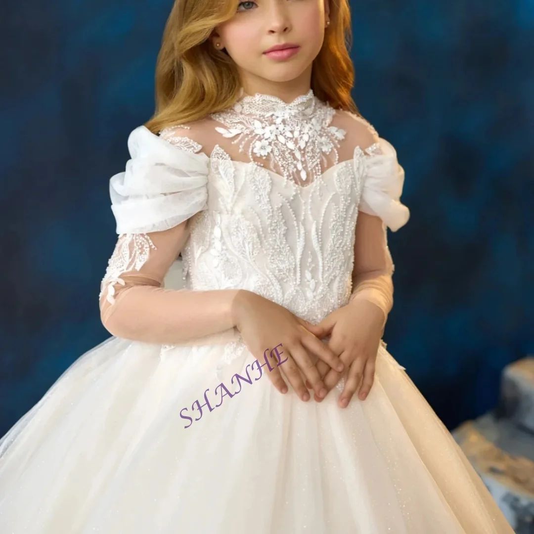White Elegant Lace Appliques Flower Dresses For Girls Shiny Beaded High Collar Long Sleeve Princess Gown Piano Performance Wear
White Elegant Lace Appliques Flower Dresses For Girls Shiny Beaded High Collar Long Sleeve Princess Gown Piano Performance Wear