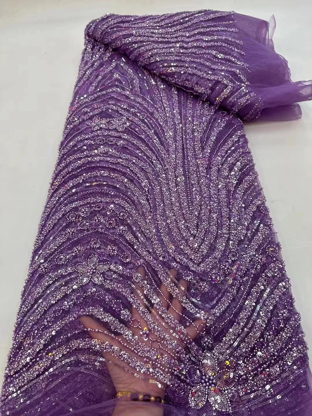 African Handmade Beads Laces Fabrics Luxury Nigerian Sequins Mesh Lace Fabric French Bride Tulle Lace For DIY Wedding Dresses
African Handmade Beads Laces Fabrics Luxury Nigerian Sequins Mesh Lace Fabric French Bride Tulle Lace For DIY Wedding Dresses