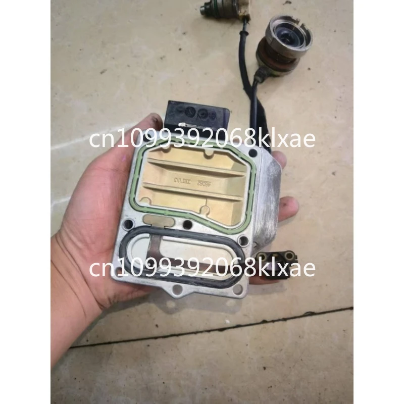 Diesel pump control module computer control switch high pressure oil pump computer board control switch
Diesel pump control module computer control switch high pressure oil pump computer board control switch