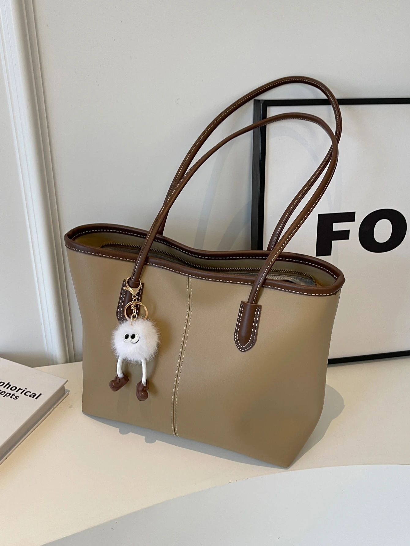 2025 New Elegant Women's Shoulder Bag Leather Top Handle Purse Chic Handbag Lightweight Tote Bag for Girls Ladies Work Weekend
2025 New Elegant Women's Shoulder Bag Leather Top Handle Purse Chic Handbag Lightweight Tote Bag for Girls Ladies Work Weekend