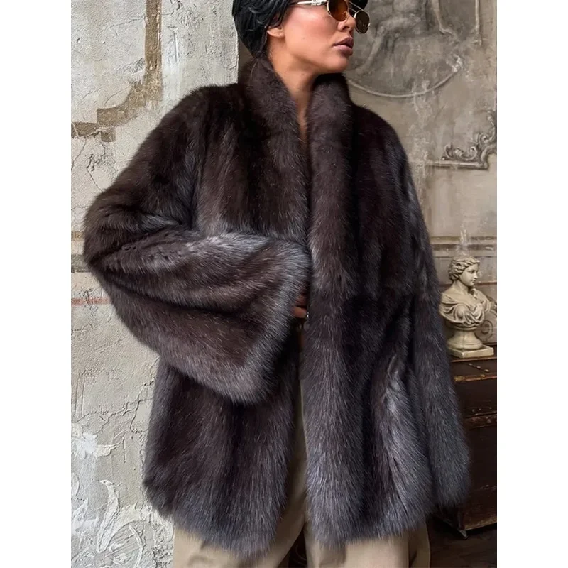 Роскошное однотонное пальто из искусственного меха, женская мода, пушистый свободный кардиган с v-образным вырезом и длинными рукавами, женские зимние повседневные теплые уличные куртки
Роскошное однотонное пальто из искусственного меха, женская мода, пушистый свободный кардиган с v-образным вырезом и длинными рукавами, женские зимние повседневные теплые уличные куртки