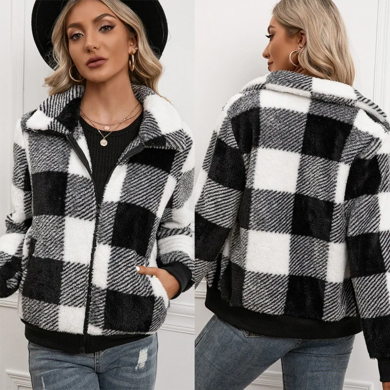 Black and white plaid lambswool fleece zipper lapel jacket European and American plaid wool coat female
Black and white plaid lambswool fleece zipper lapel jacket European and American plaid wool coat female