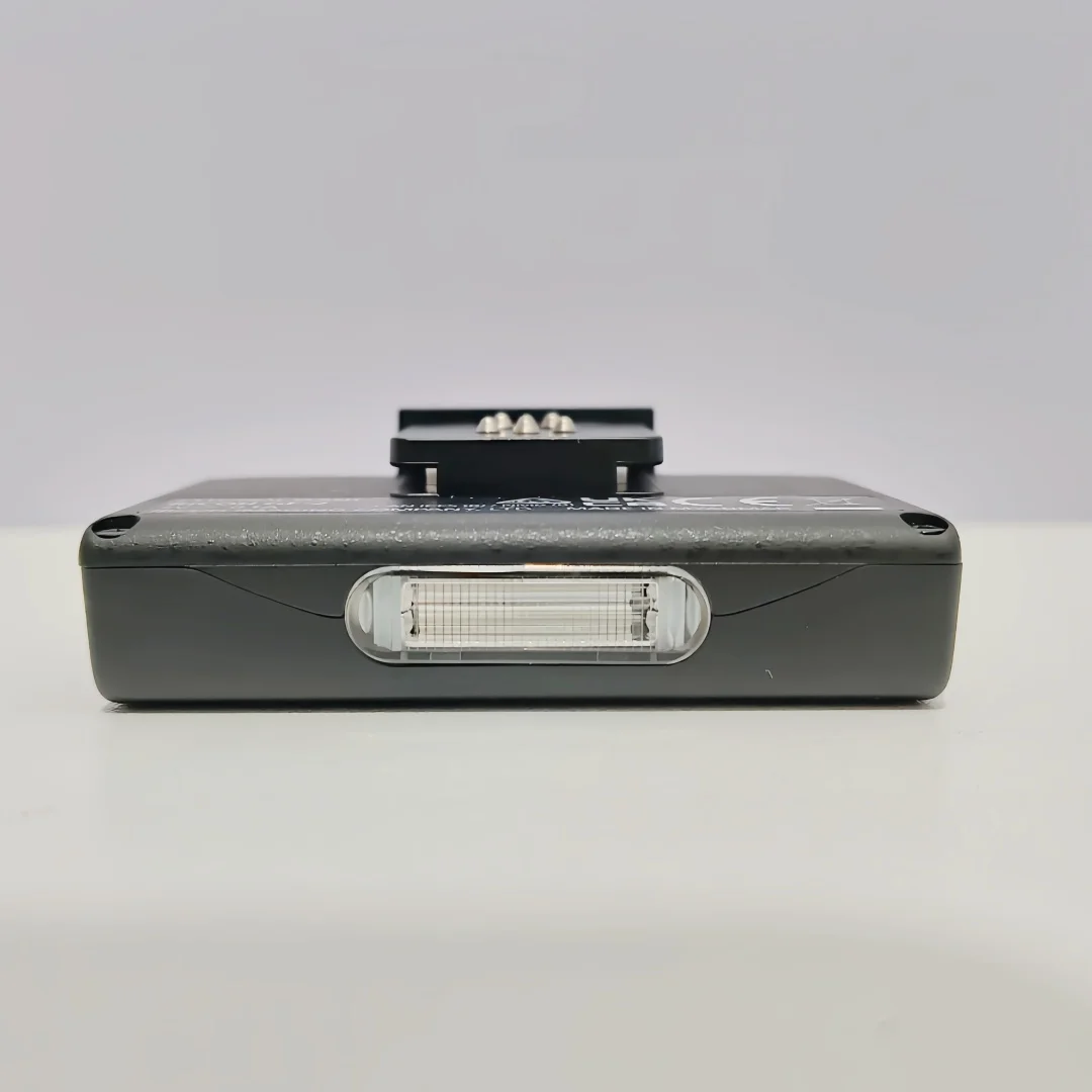 New Genuine Mini Portable Auto Flash Compatible with Ricoh GR4 GRIV Camera For GF-2
New Genuine Mini Portable Auto Flash Compatible with Ricoh GR4 GRIV Camera For GF-2