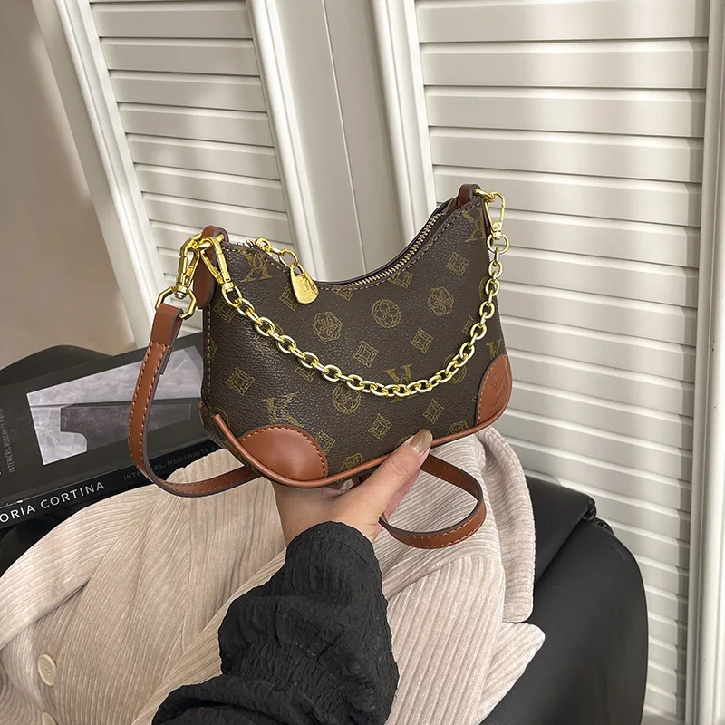 Winter Popular New Simple Retro Fashion Light Luxury Printing Shoulder Women's Bag Designer Carefully Created Trendy Handbag
Winter Popular New Simple Retro Fashion Light Luxury Printing Shoulder Women's Bag Designer Carefully Created Trendy Handbag