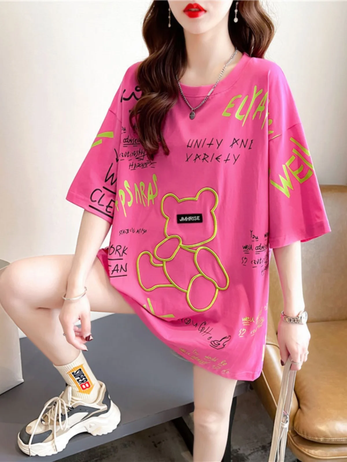 Large Size Embroidered Cotton Short Sleeve T-Shirt Loose Fit Korean Style Versatile Mid-Length Top for Women Summer 2026
Large Size Embroidered Cotton Short Sleeve T-Shirt Loose Fit Korean Style Versatile Mid-Length Top for Women Summer 2026