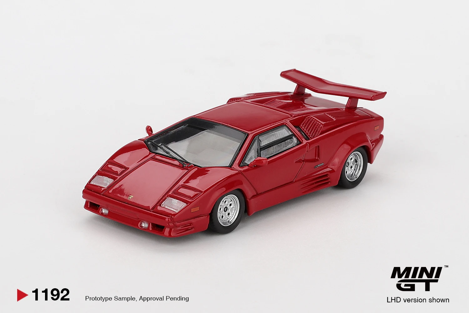 MINIGT 1/64 Lamborghini Countach 25th Anniversary Red MGT01192-CH Cars Alloy Diecast Metal Model Kids Toys Boys
MINIGT 1/64 Lamborghini Countach 25th Anniversary Red MGT01192-CH Cars Alloy Diecast Metal Model Kids Toys Boys