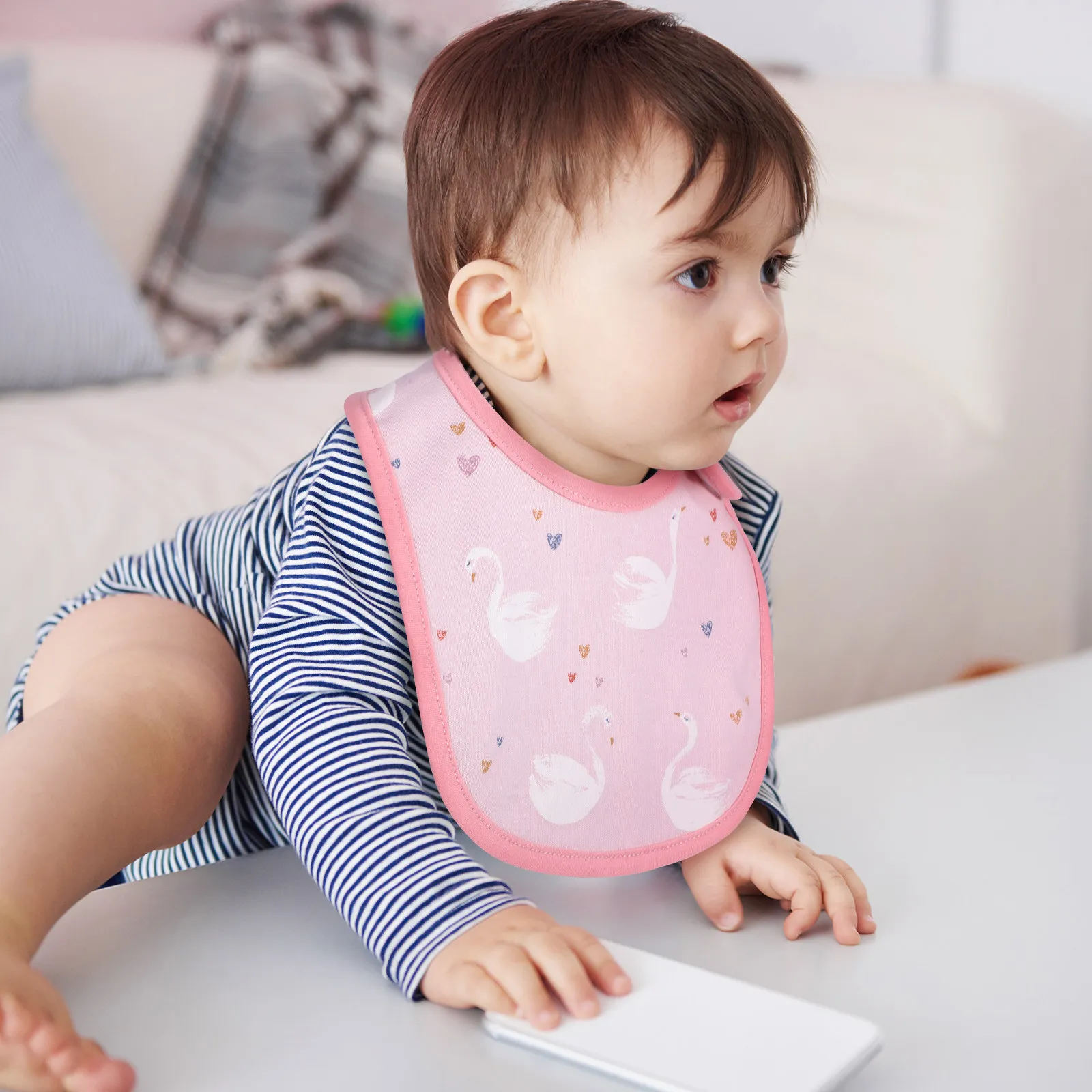 Набор из 3 мягких хлопковых слюнявчиков для младенцев с кнопками-застежками, милые дизайны для девочек и мальчиков, моющиеся нагрудники для кормления
Набор из 3 мягких хлопковых слюнявчиков для младенцев с кнопками-застежками, милые дизайны для девочек и мальчиков, моющиеся нагрудники для кормления