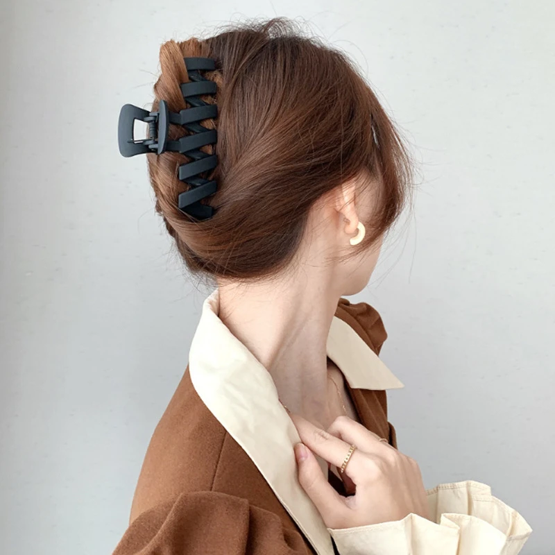 Big Sale Large Size 11cm Hair Claw Classic Colorful INS Hair Claw Clip Korean Capacity Hairpin Hair Accessories for Women Girls
Big Sale Large Size 11cm Hair Claw Classic Colorful INS Hair Claw Clip Korean Capacity Hairpin Hair Accessories for Women Girls