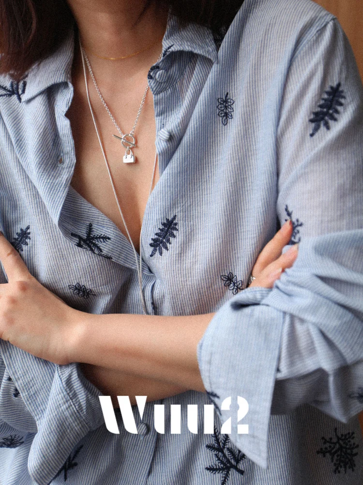 Wuu2 Palm Tree Embroidered Linen Blue Striped Women's Casual Loose Top irt Faionable Agel Outerwear Summer 2025
Wuu2 Palm Tree Embroidered Linen Blue Striped Women's Casual Loose Top irt Faionable Agel Outerwear Summer 2025