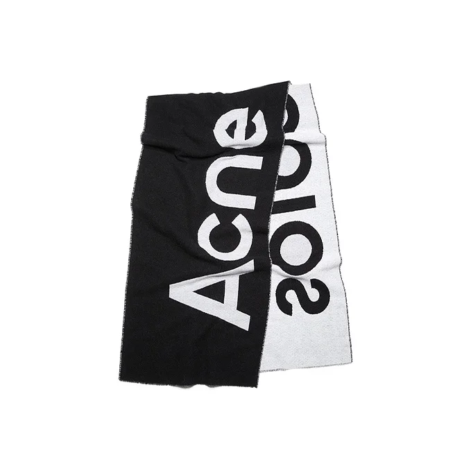 Acne Studios Logo Detailed Knitted Scarf CA0154-J83
Acne Studios Logo Detailed Knitted Scarf CA0154-J83