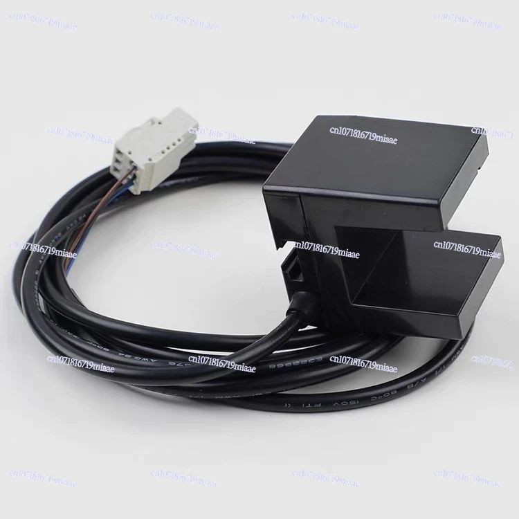 1pce Elevator Leveling Sensor NO Photoelectric Switch Accessories CEDES GLS 126 NT V3.
1pce Elevator Leveling Sensor NO Photoelectric Switch Accessories CEDES GLS 126 NT V3.