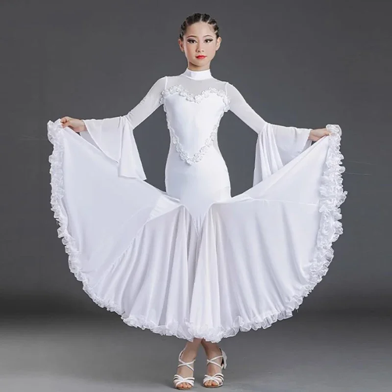 Белые дети для девочек, вальс, танго, бальные танцы, профессиональные платья, сетчатые юбки с большими оборками, современные танцевальные костюмы
Белые дети для девочек, вальс, танго, бальные танцы, профессиональные платья, сетчатые юбки с большими оборками, современные танцевальные костюмы