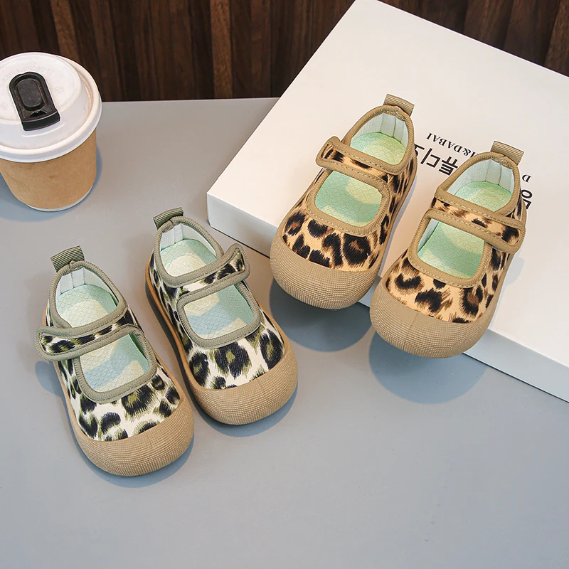 Toddler Flat Shoes Leopard Print Fashion Kids Walking Shoes Soft 2025 New Fashion Baby Walking Shoes Non-slip Trendy Size 18-29
Toddler Flat Shoes Leopard Print Fashion Kids Walking Shoes Soft 2025 New Fashion Baby Walking Shoes Non-slip Trendy Size 18-29