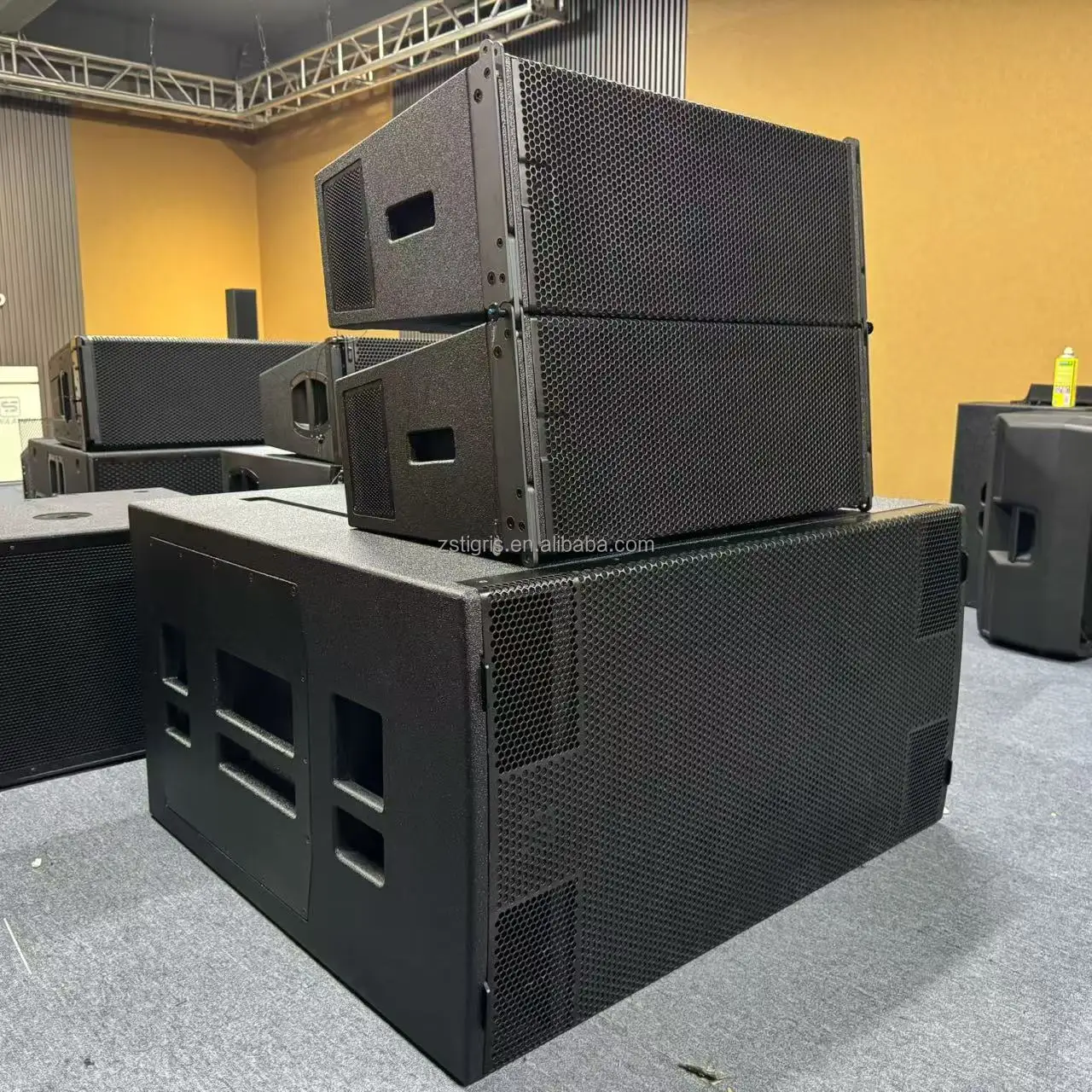 WPC Double 10 Inch 3 Ways Passive Line Array Speakers Dj Sound System Professional Audio Stage Speakers for Big Concert
WPC Double 10 Inch 3 Ways Passive Line Array Speakers Dj Sound System Professional Audio Stage Speakers for Big Concert